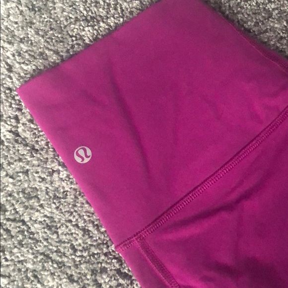 lululemon Wunder Under 28in - Picture 2 of 3